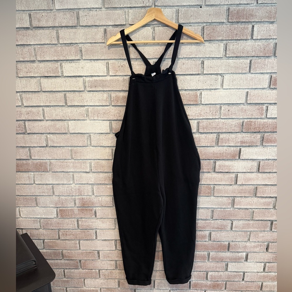 Old Navy Black Maternity Knotted Strap Fleece Overalls-Size M